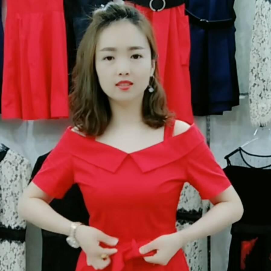 榆树市依佳人服装店