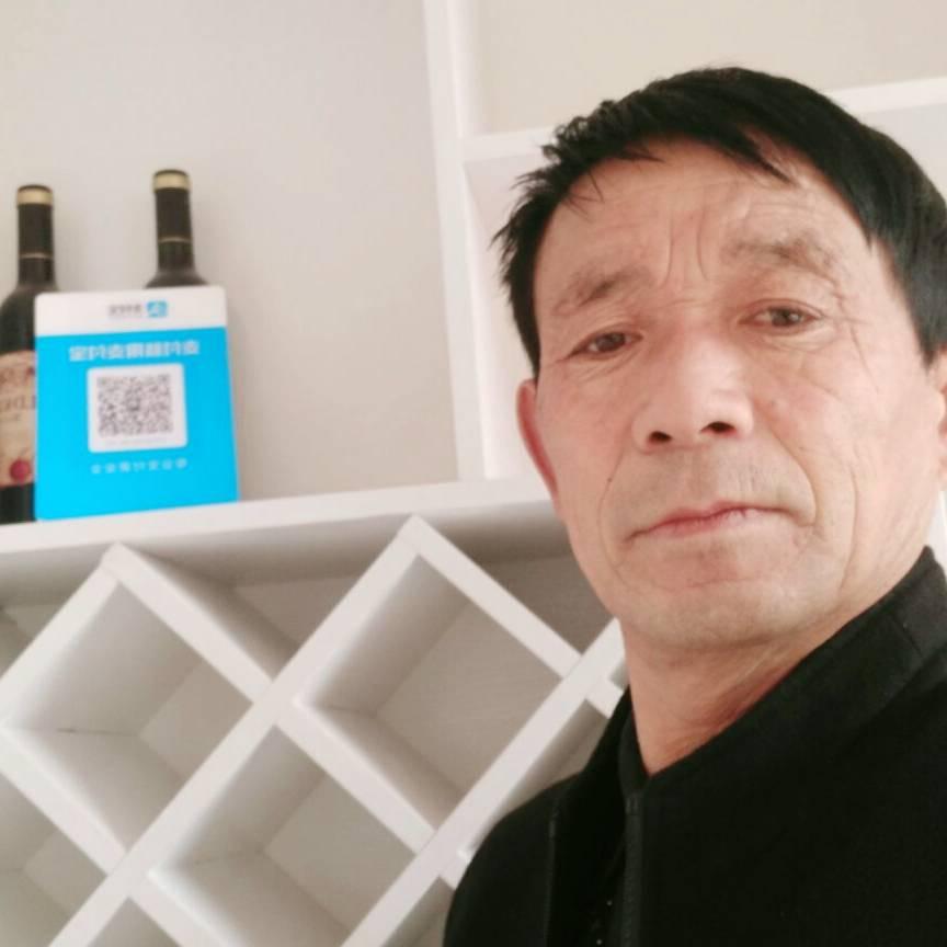 爱说爱笑爱唱的许哥