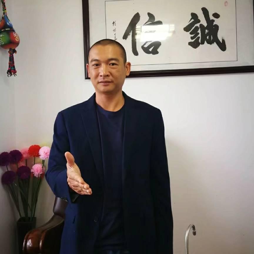 金铁八