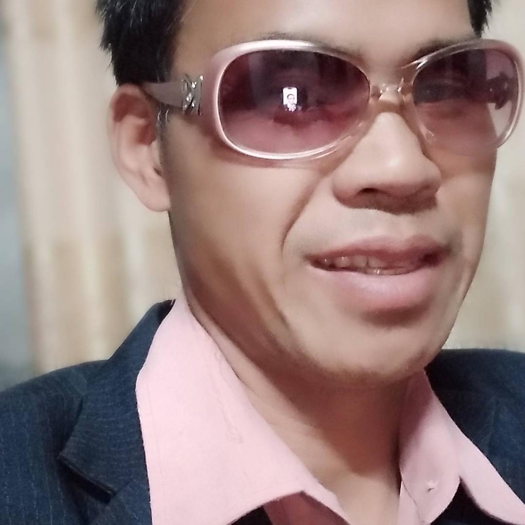 策马奔腾哥
