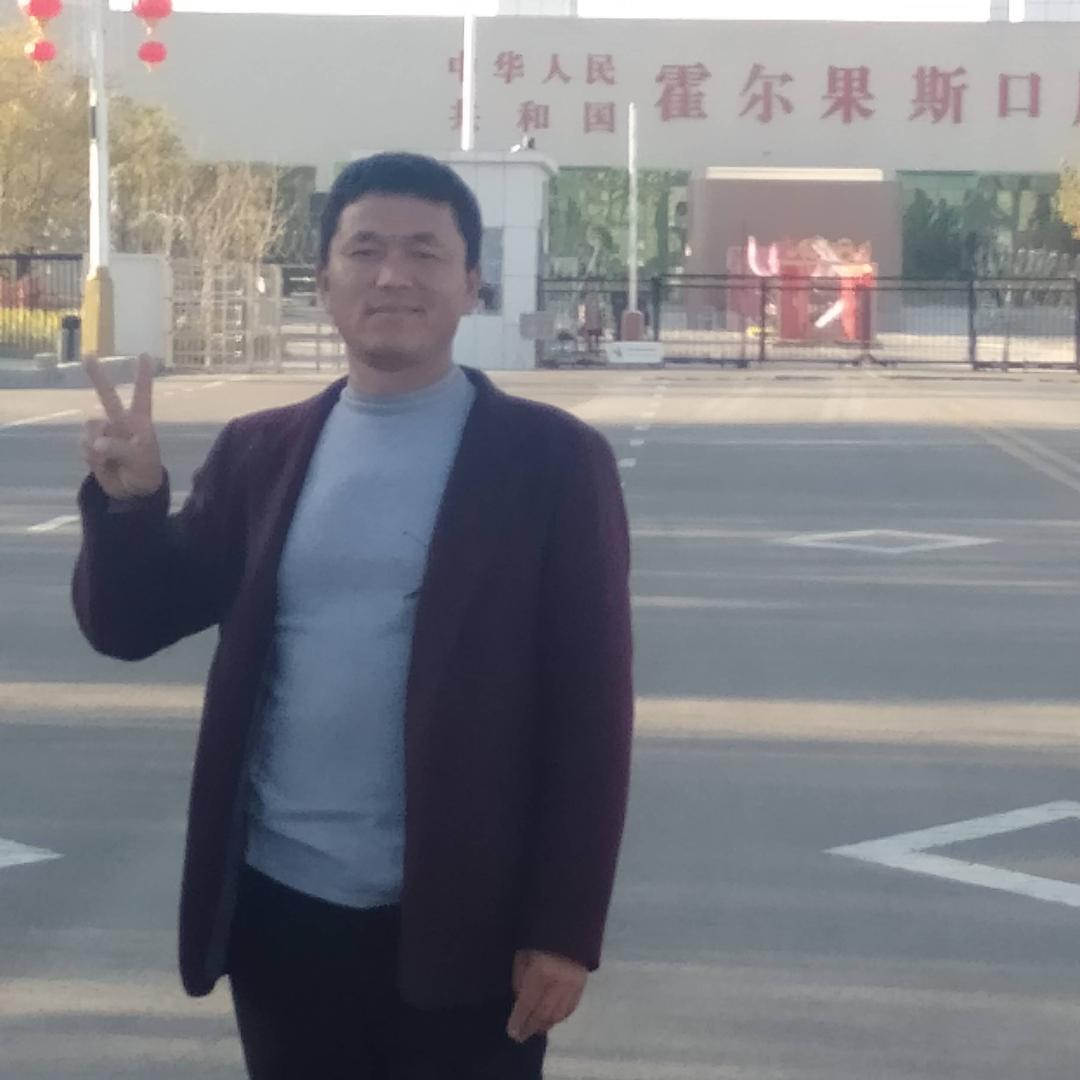 伐木工，李老板