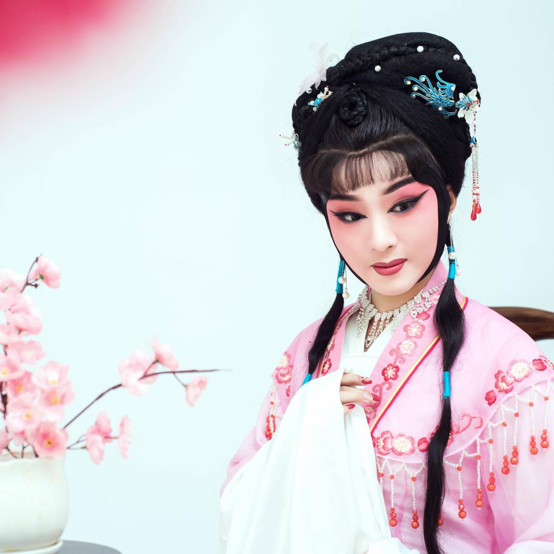 戏曲静小妞