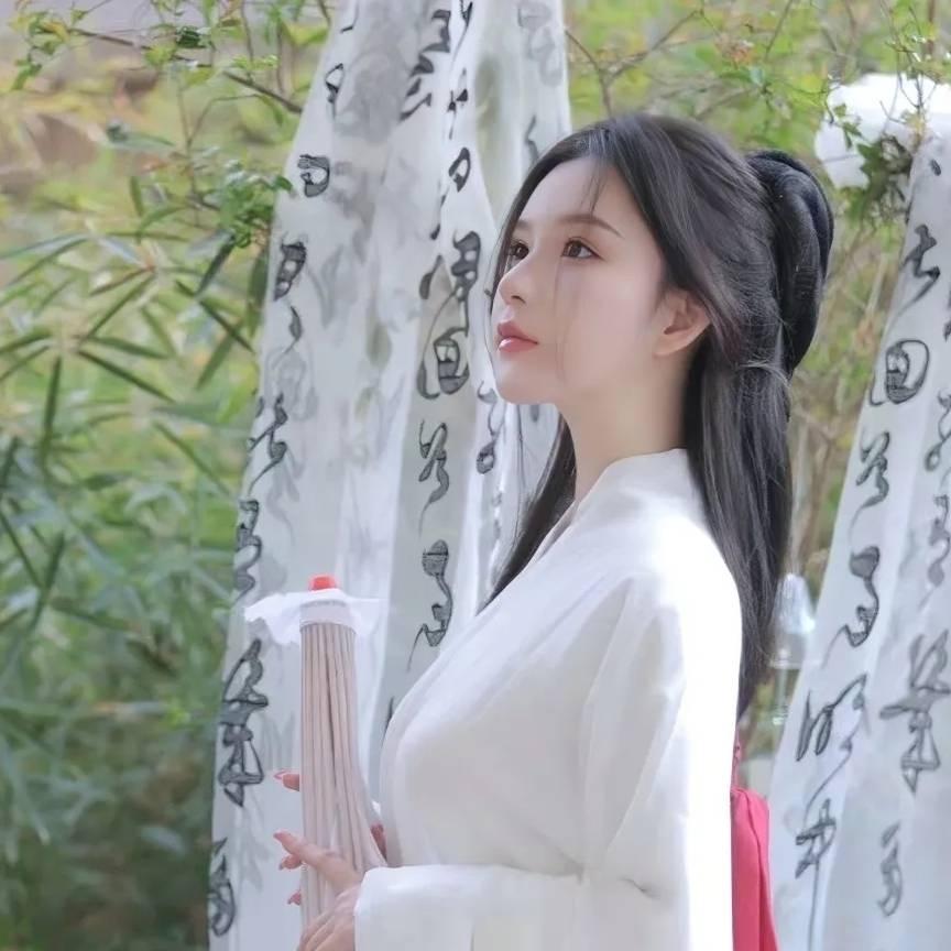 妮妮