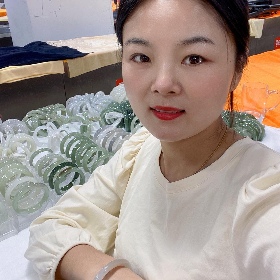 镯子姐