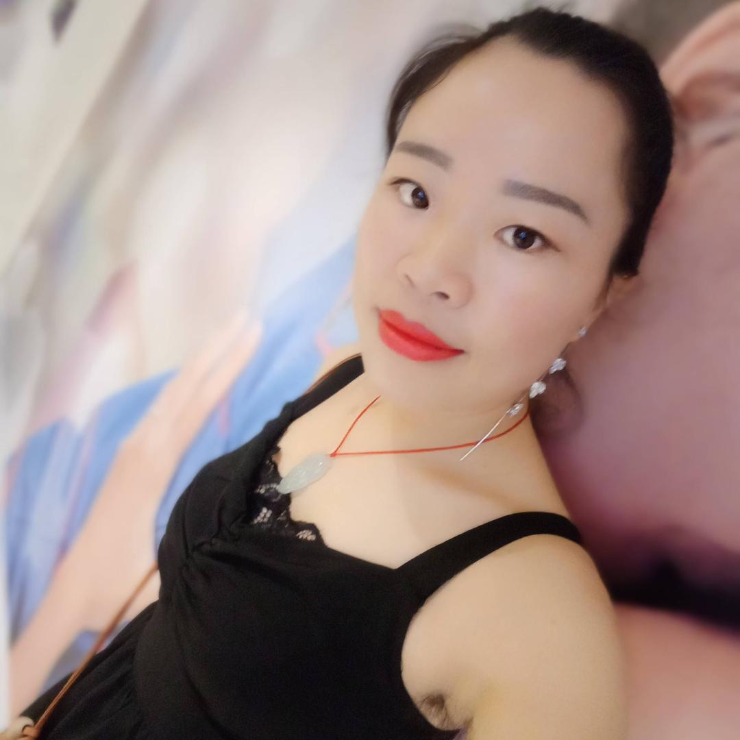 长发秀儿