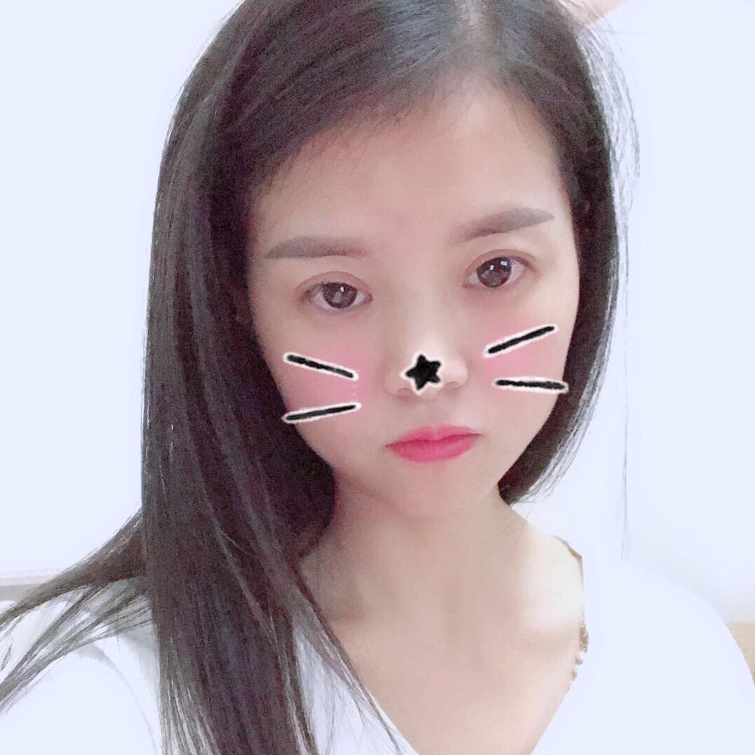 乐乐麻麻吖