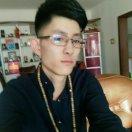 在人生的道路上有许多坎坷