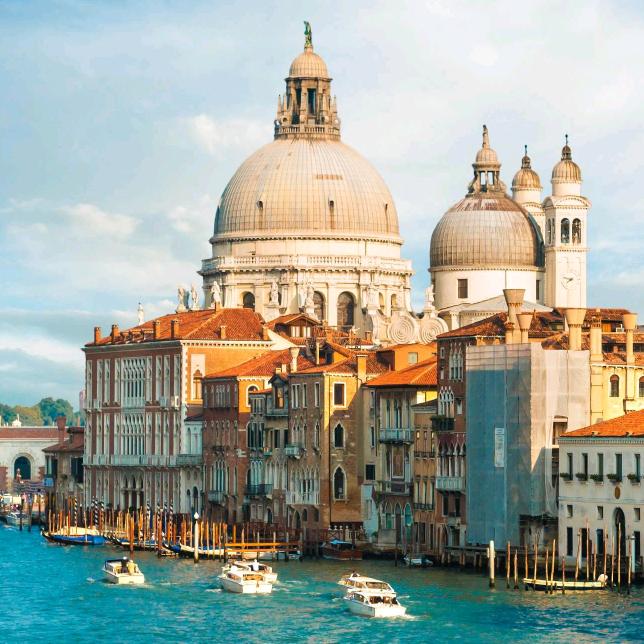 本故事纯属虚构