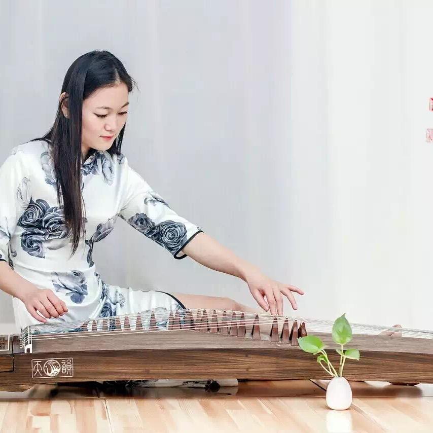 太原三月古筝刘老师