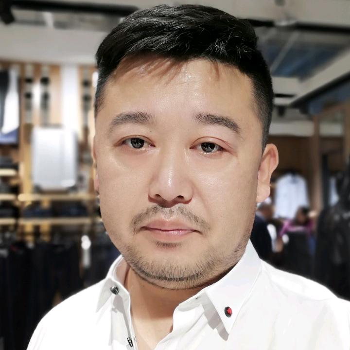 制片人大卫