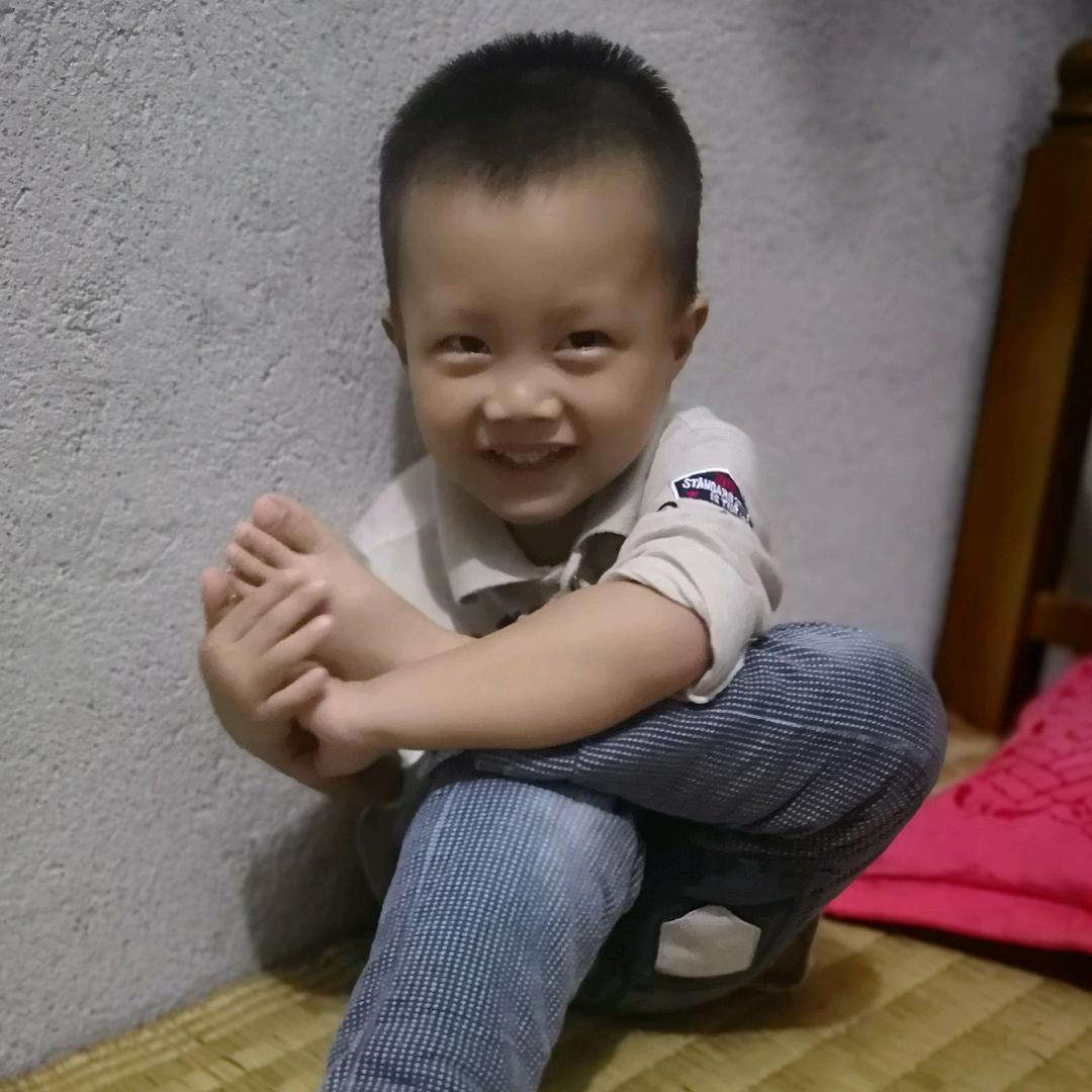 月若轻梦