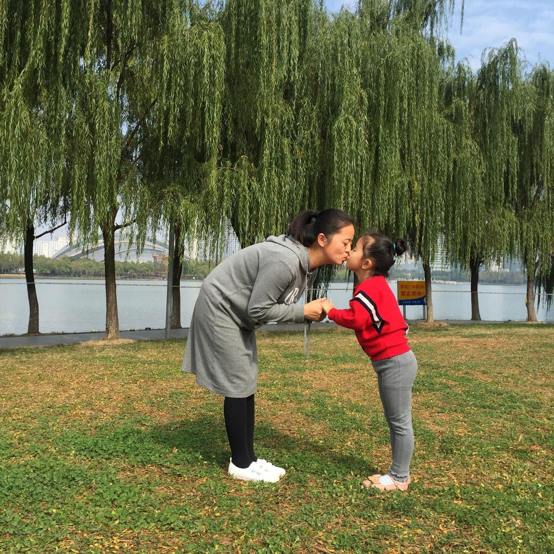 小曼