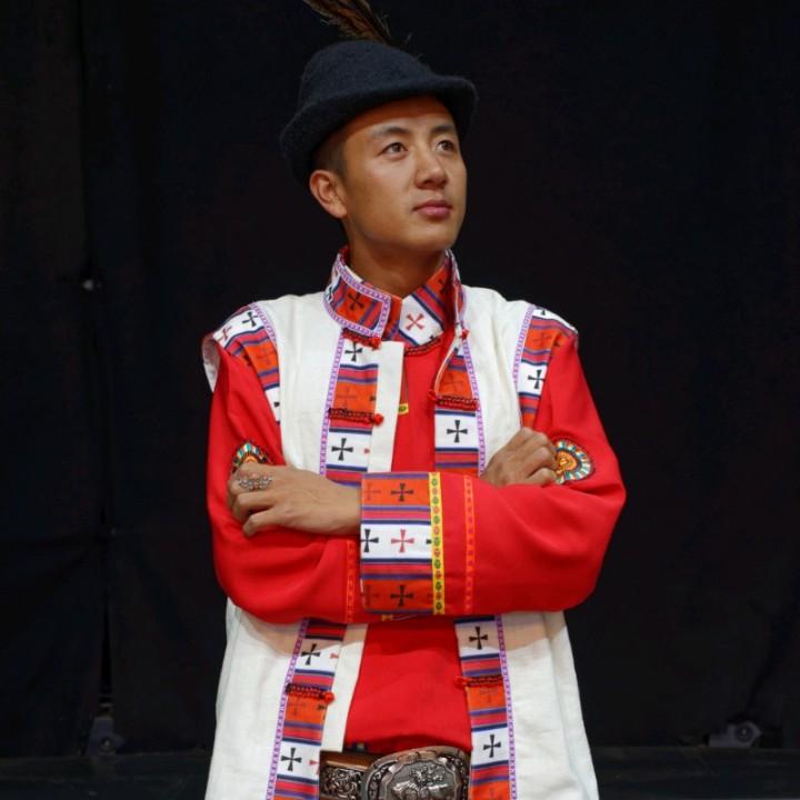小杨--阿坡