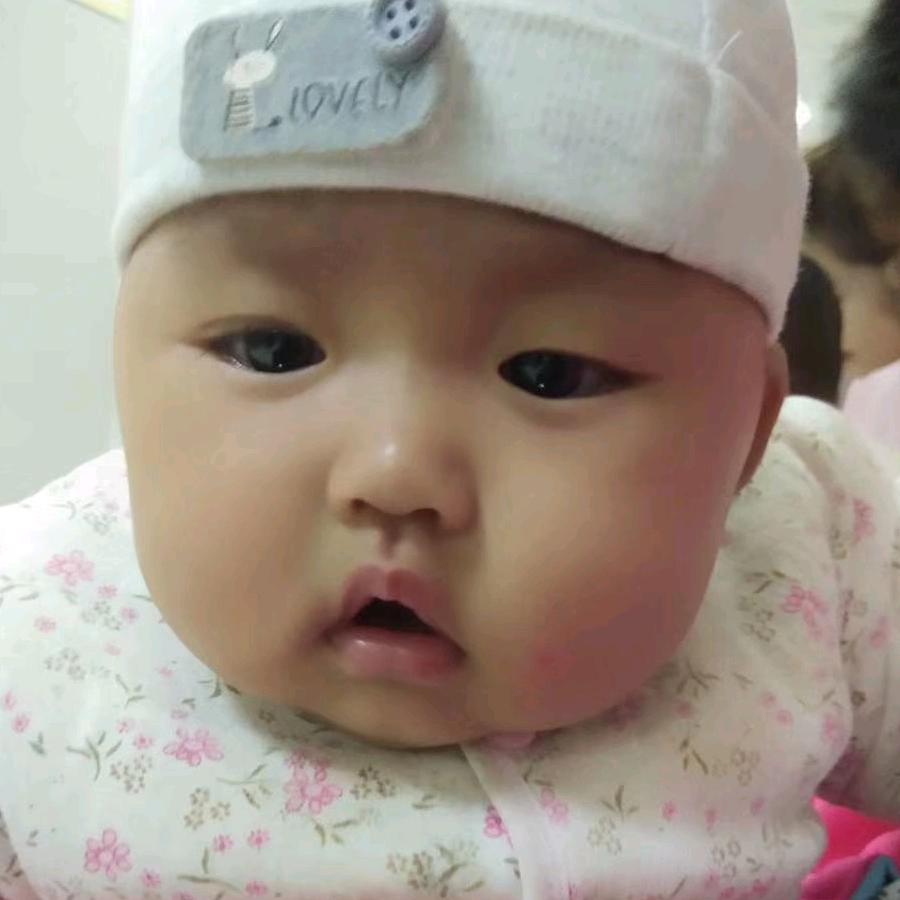 罗雅玲～罗欣雨我的两个宝贝孙女