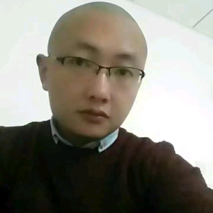 内山阿郎