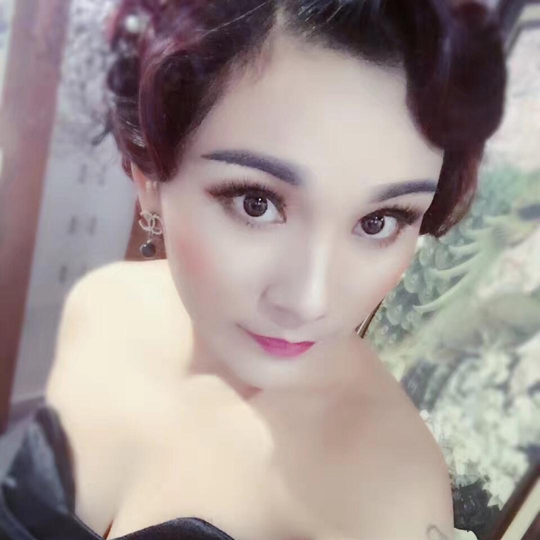 时尚造型形象设计化妆师