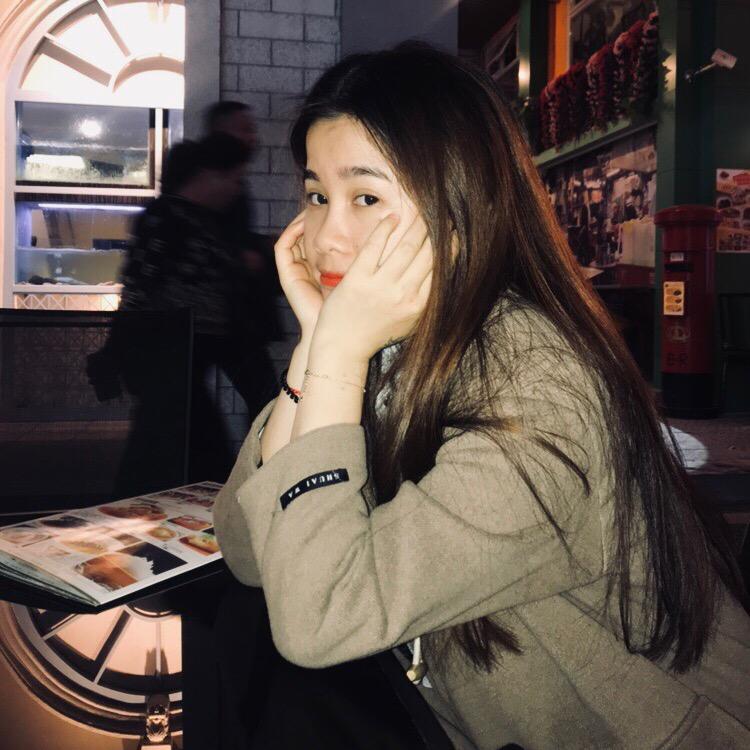 @妤妤妈妈（全职带娃）