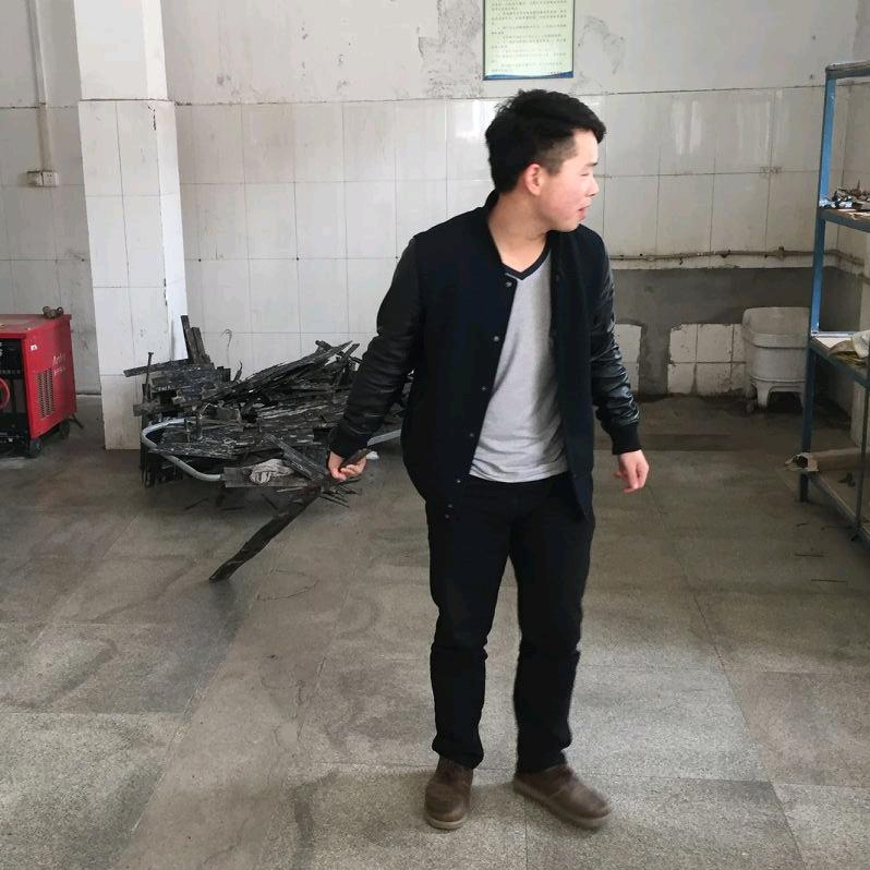 磊锅锅