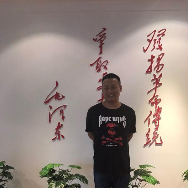 小黑哥❶
