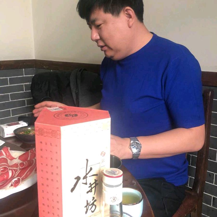 军..……