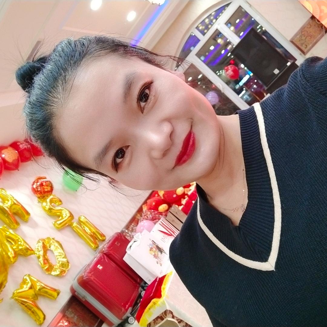 Sun金艳（饭饭1080老板娘）