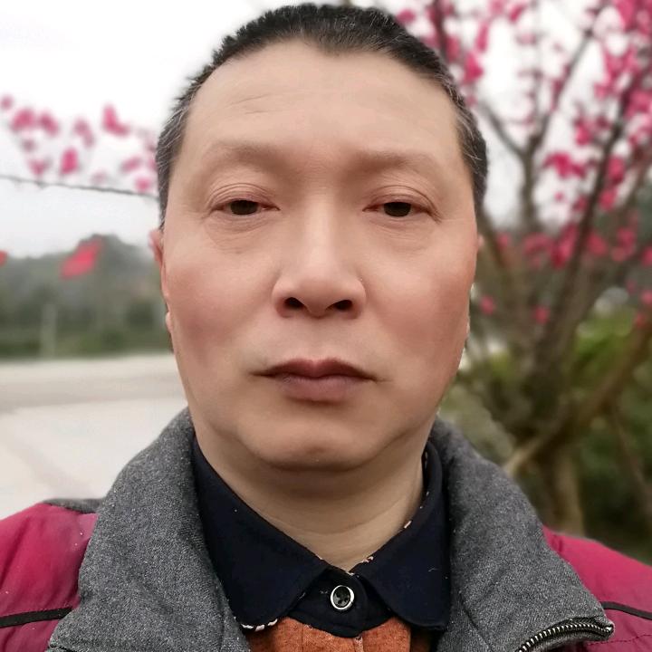 高大侠(点赞必回)