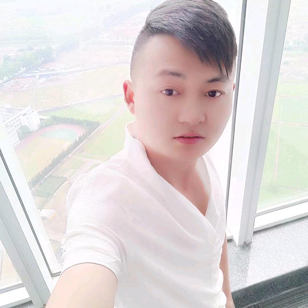 专业防水，自流平，木地板安装万师傅