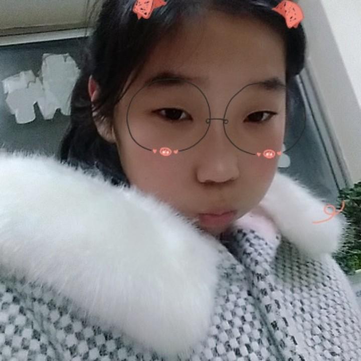 彩红