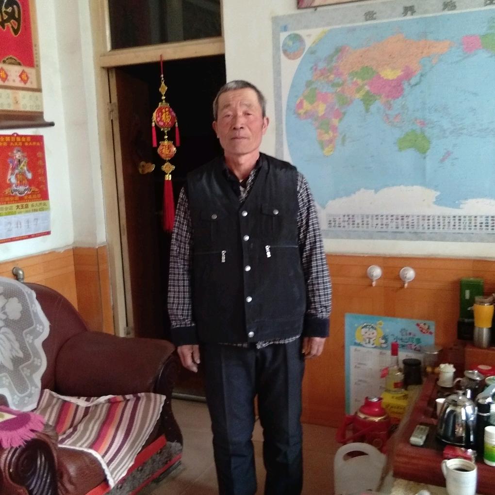 霍泽世