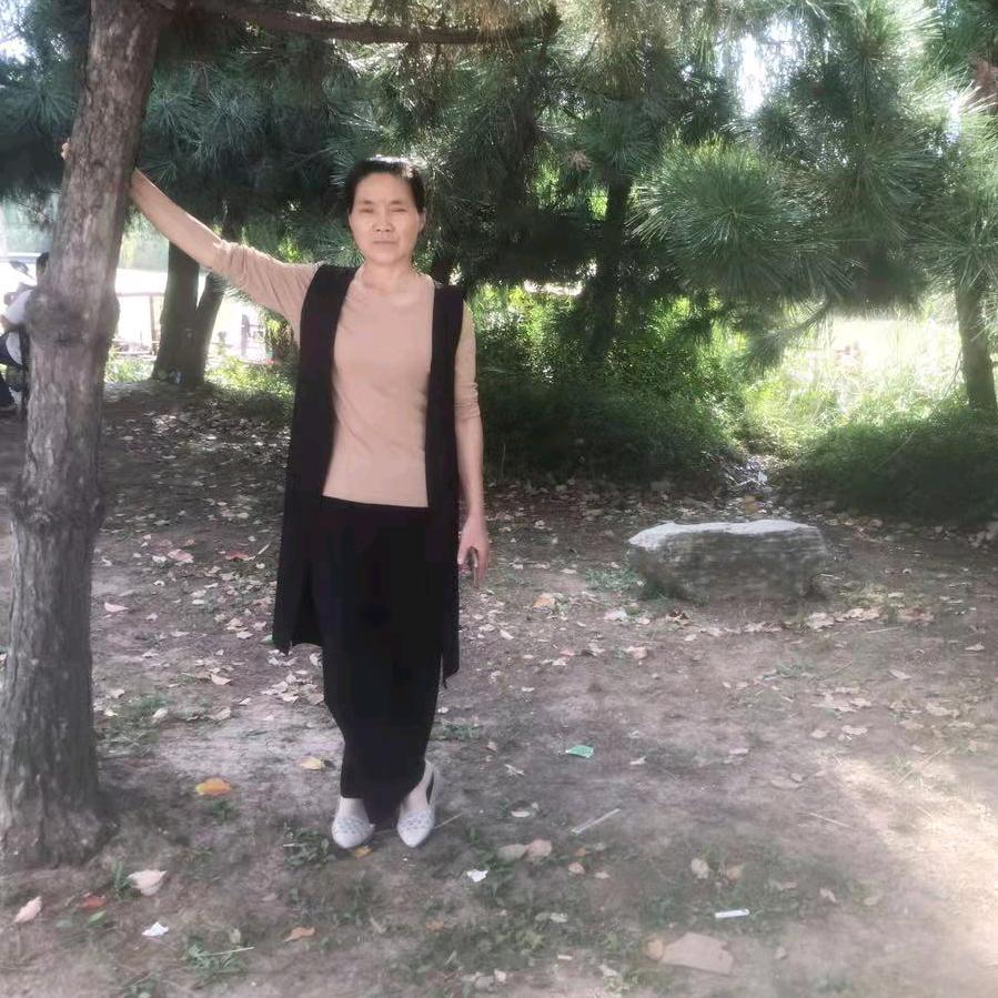 张玉芹