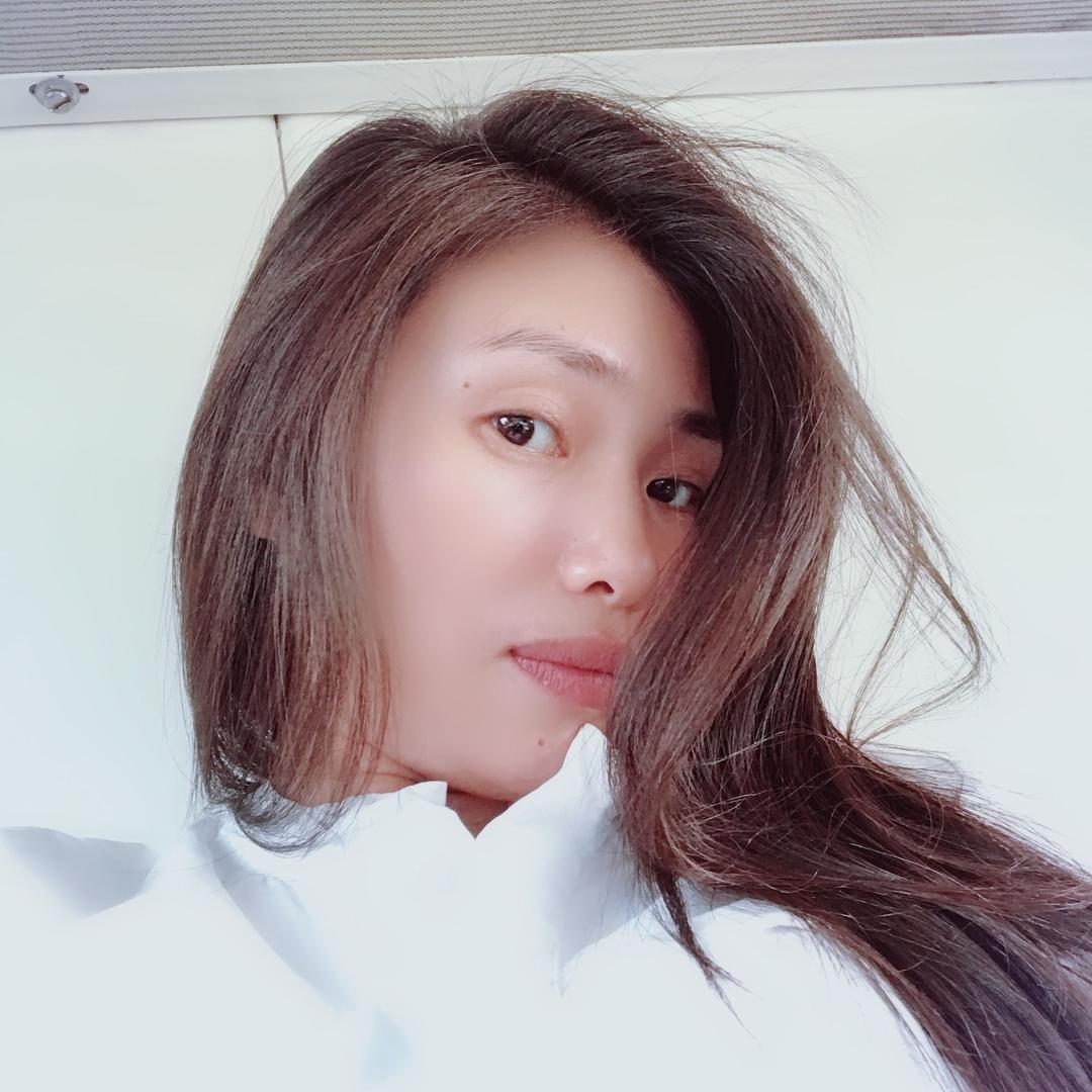 罗芳
