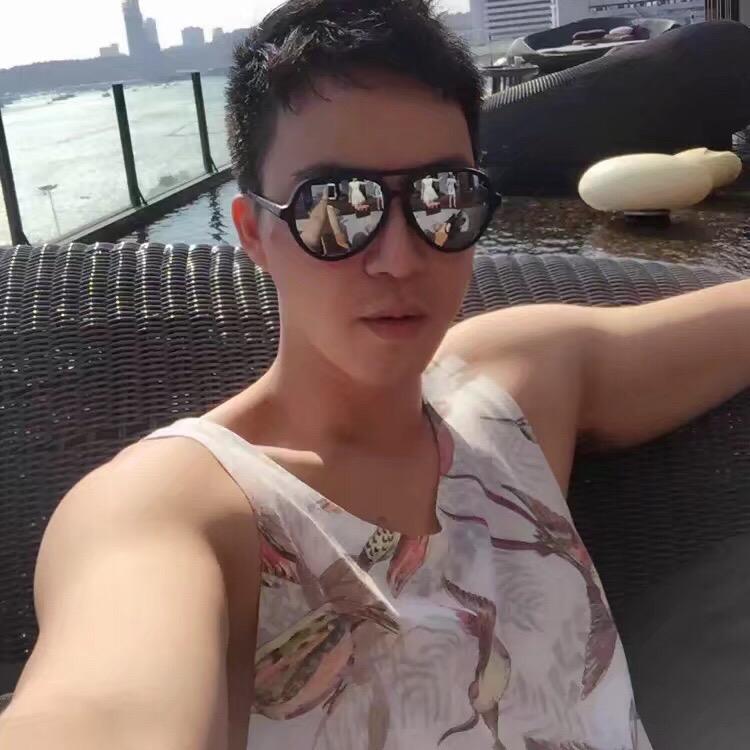 无锡市中中服装店