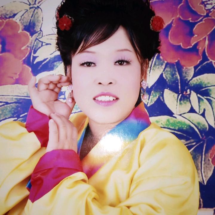 人见人爱