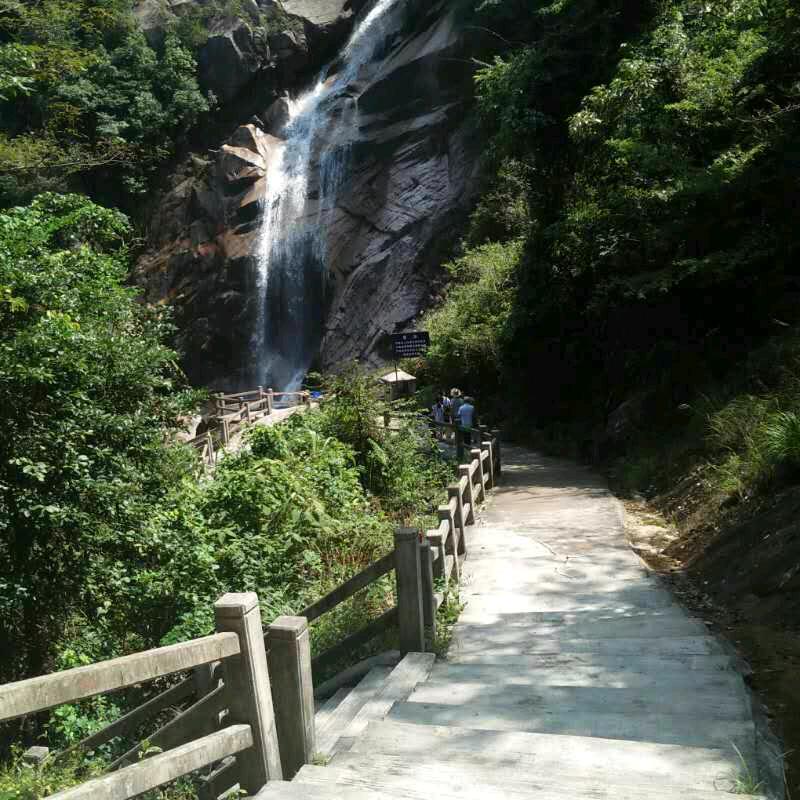范建军