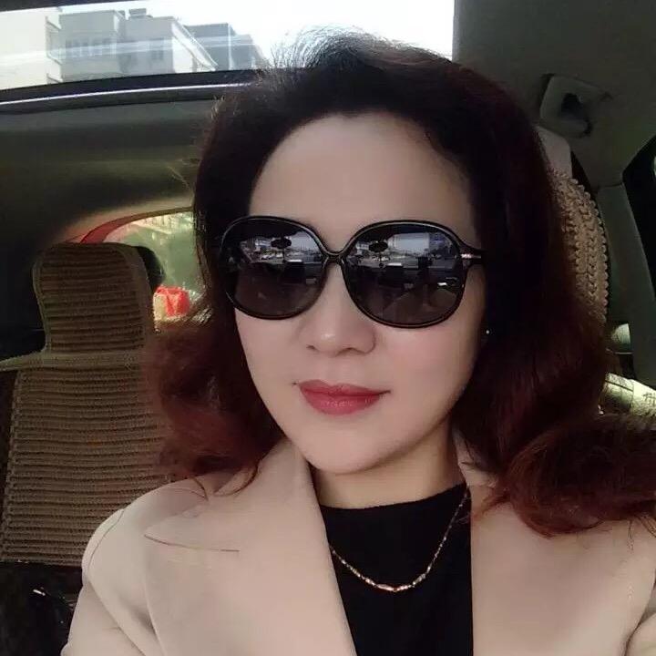 香水女人🍀