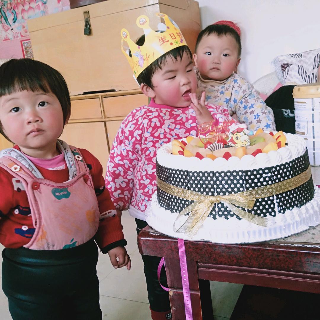 ღ᭄ꦿ꯭！芳💞ℳ🥀ꦿ꯭