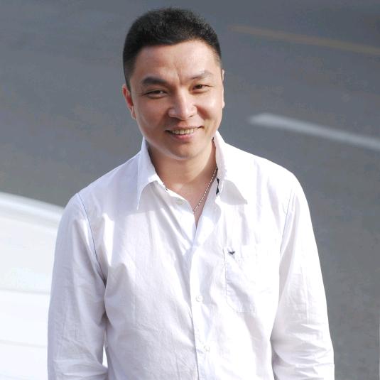 吴洪鸣