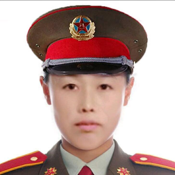 红尘几度欢颜笑🌹