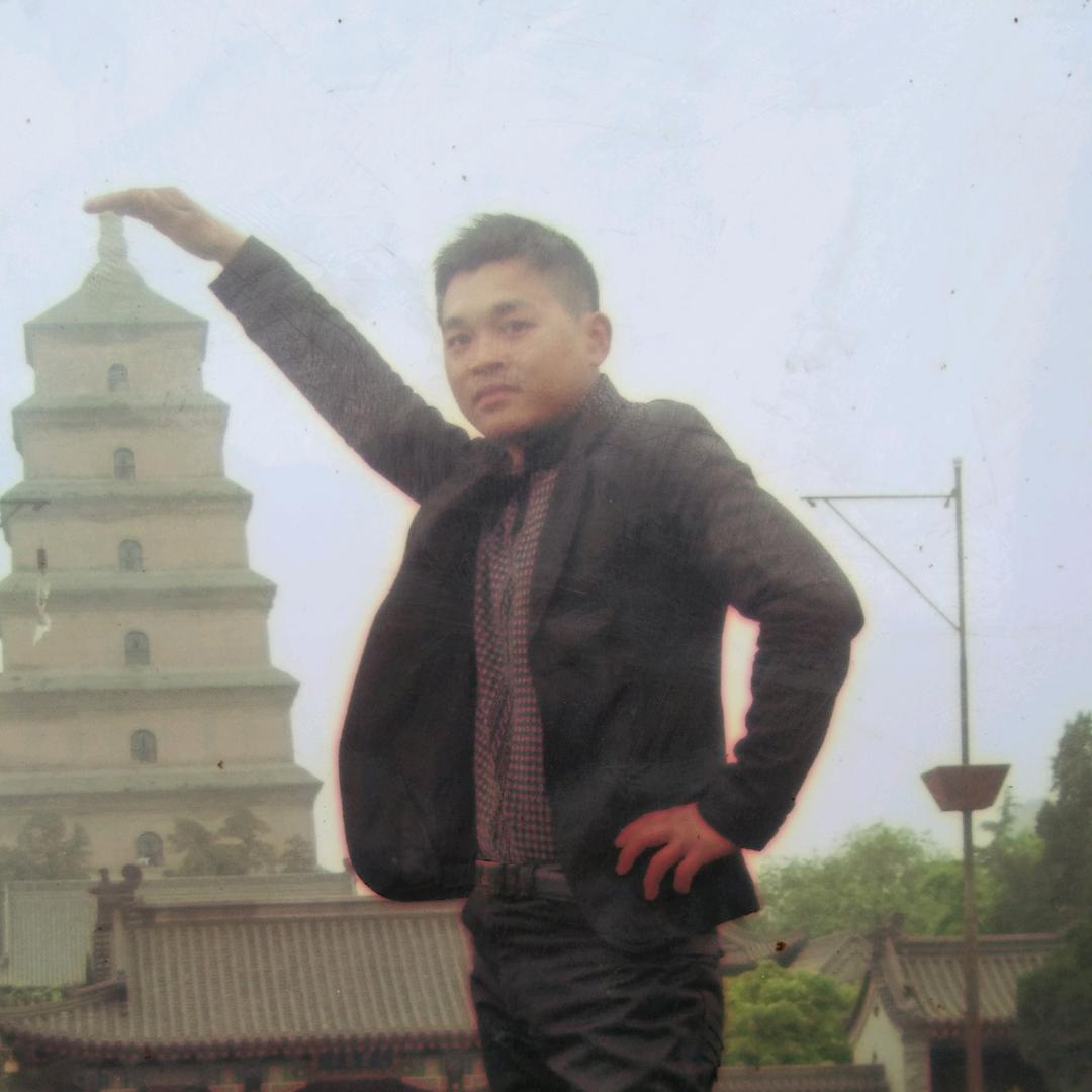阿龙哥哥