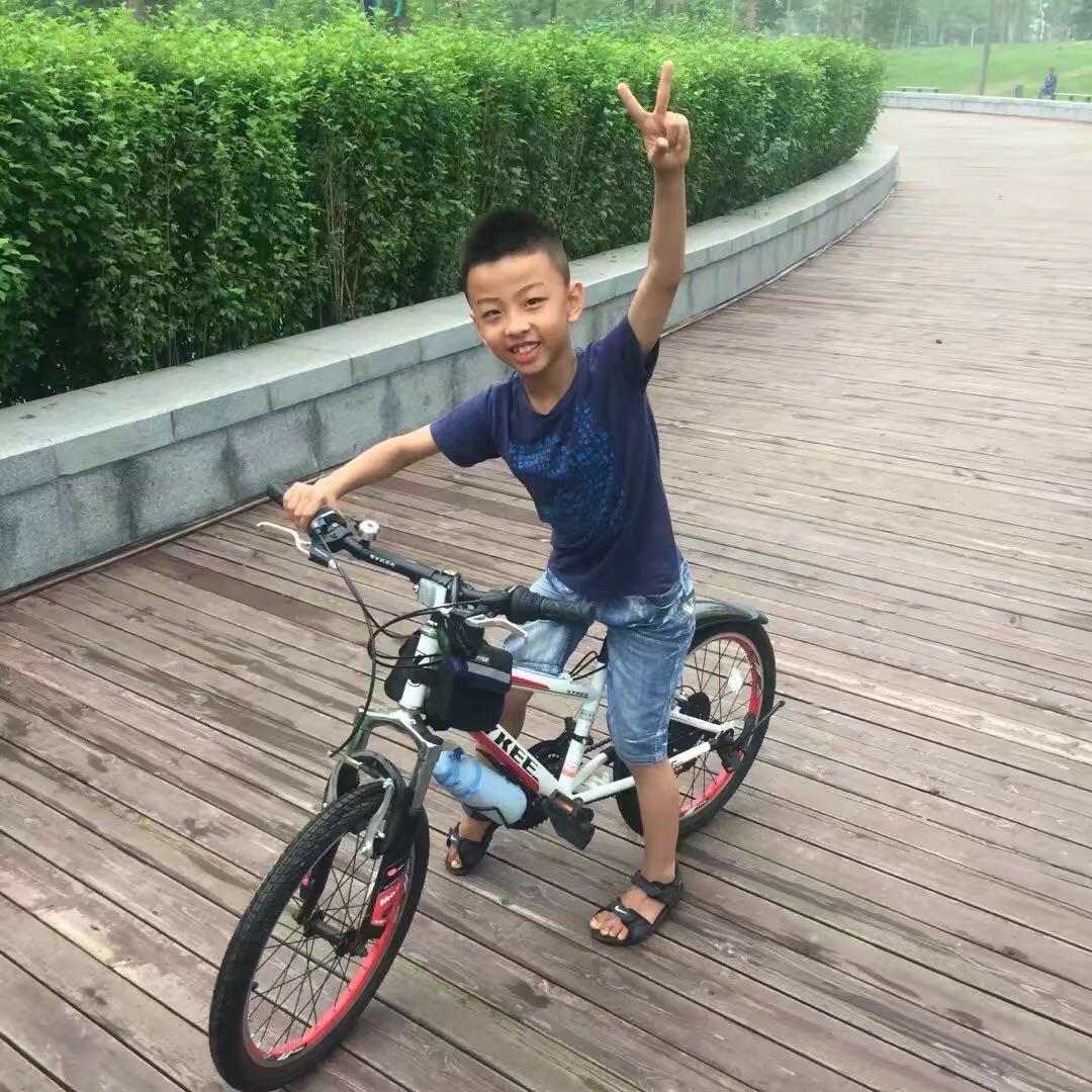 两个二百万的爹😁