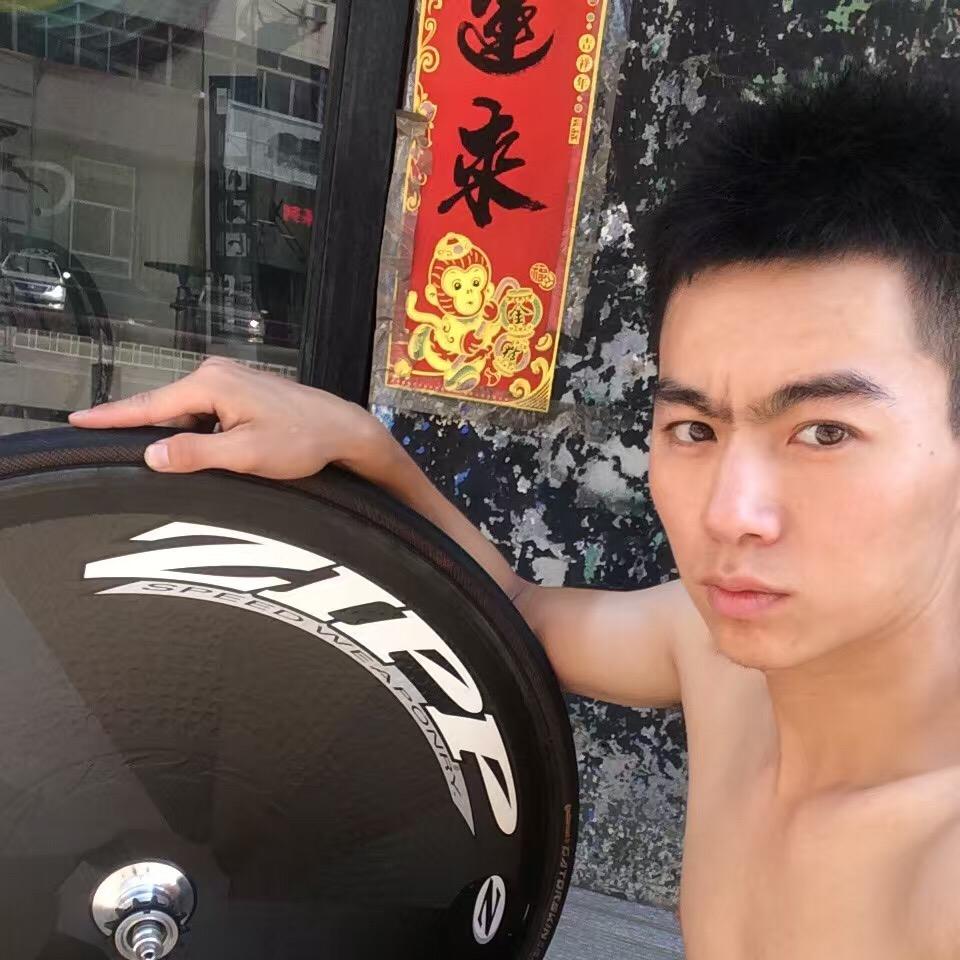 执着的80后老犟驴