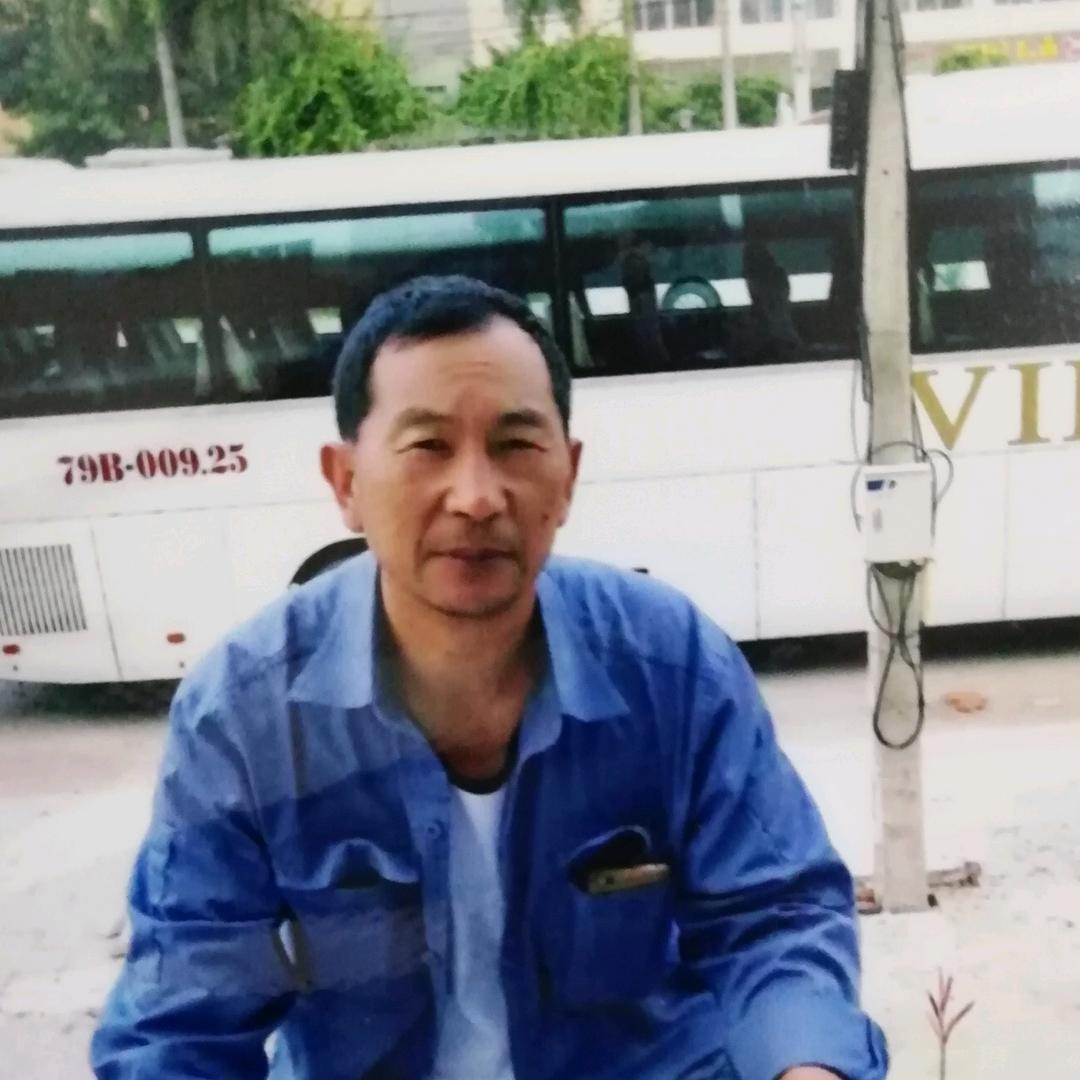 老肖