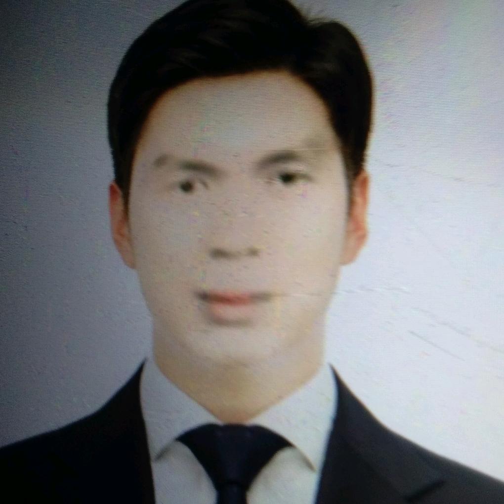 兵哥(︶︿︶)爱唱歌