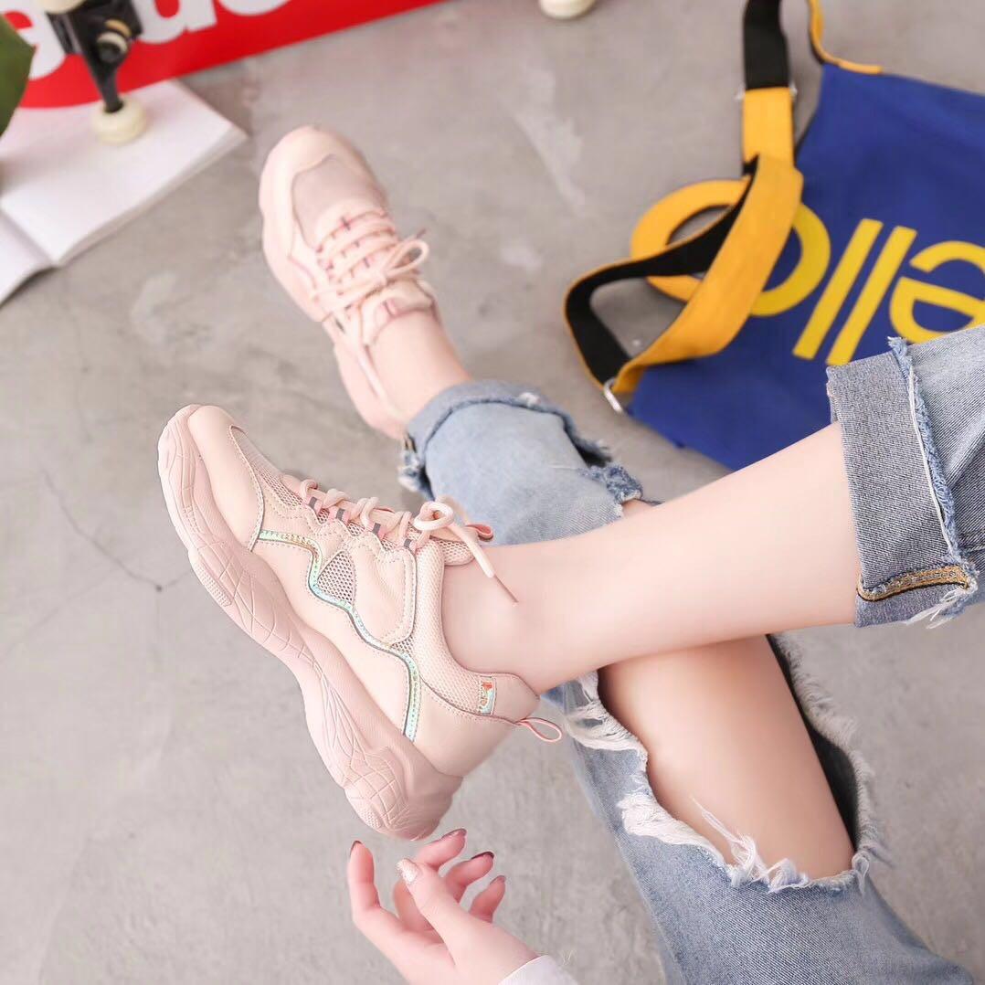 新华雀跳鞋业批发部