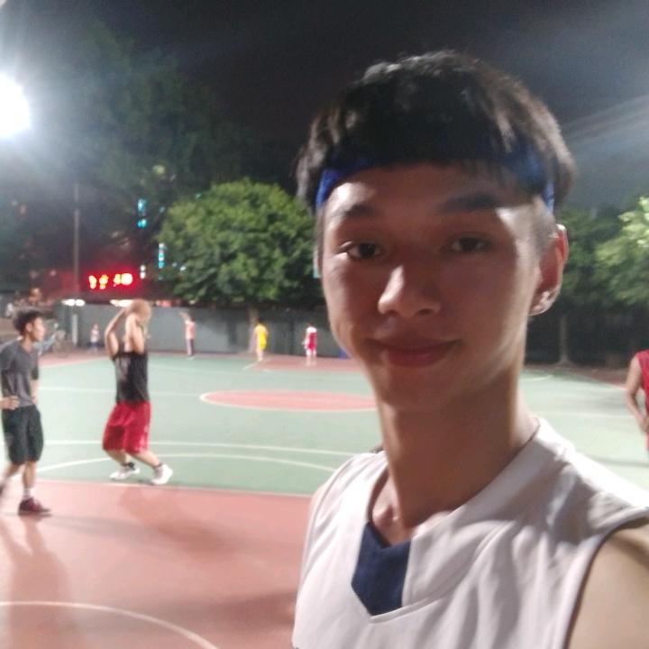 一只小螃謝