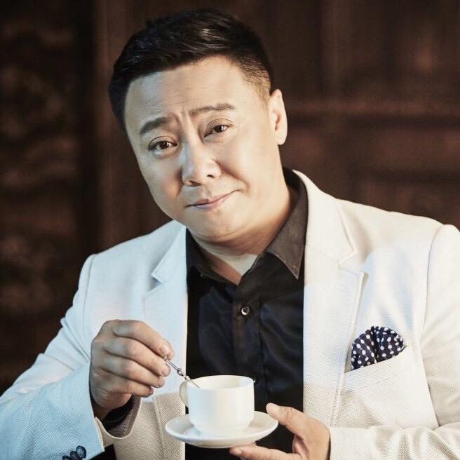 演员任正斌