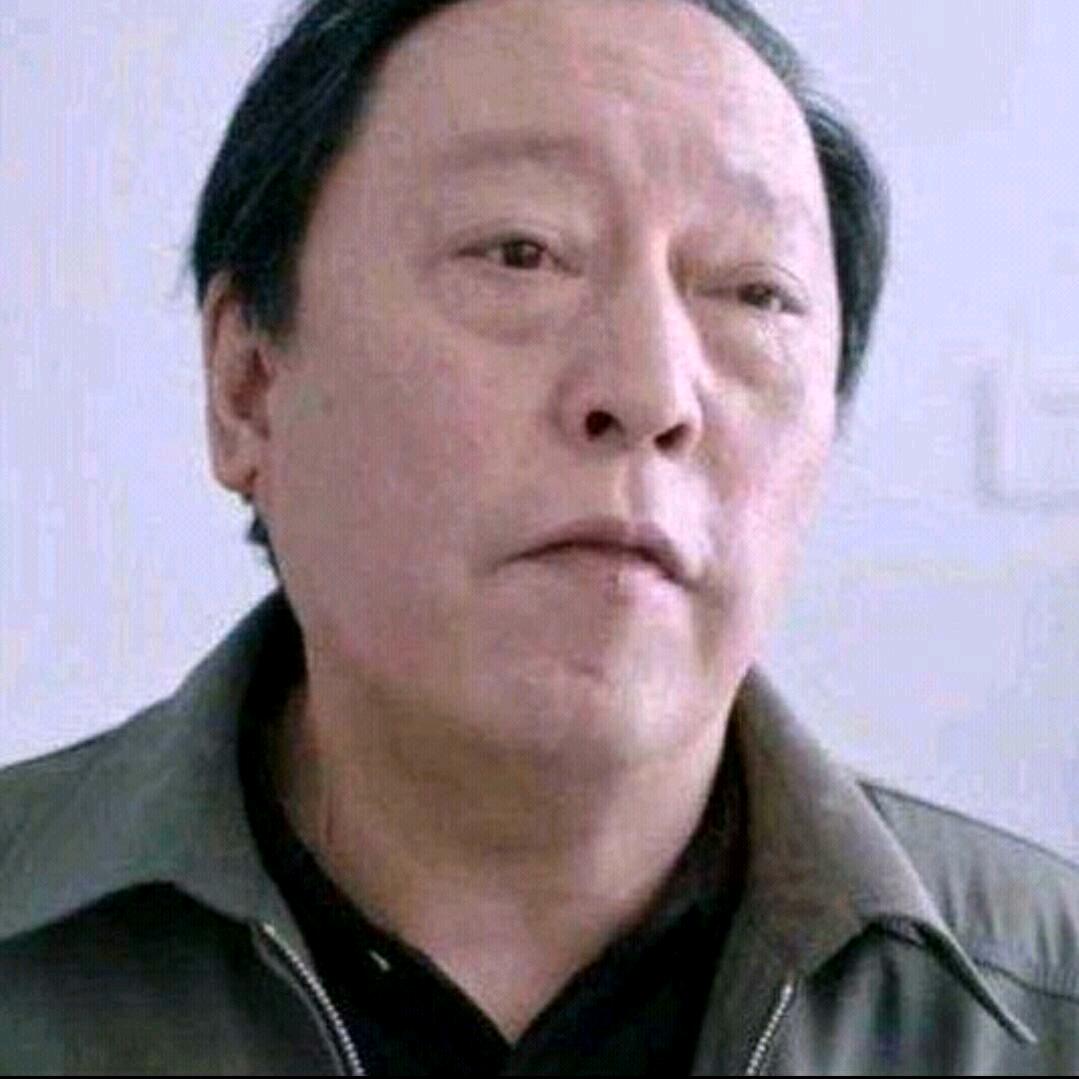 苏大强.