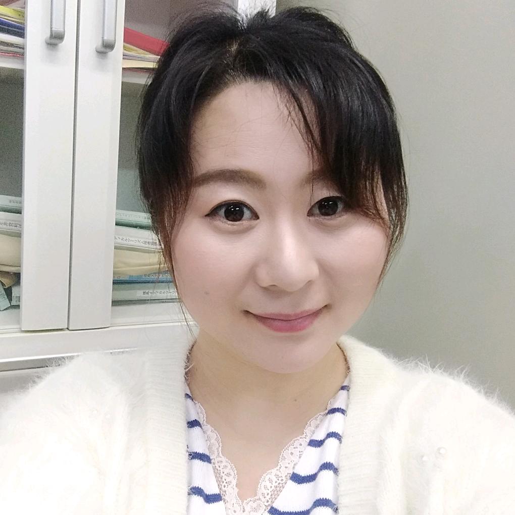 芹菜姐姐在日本