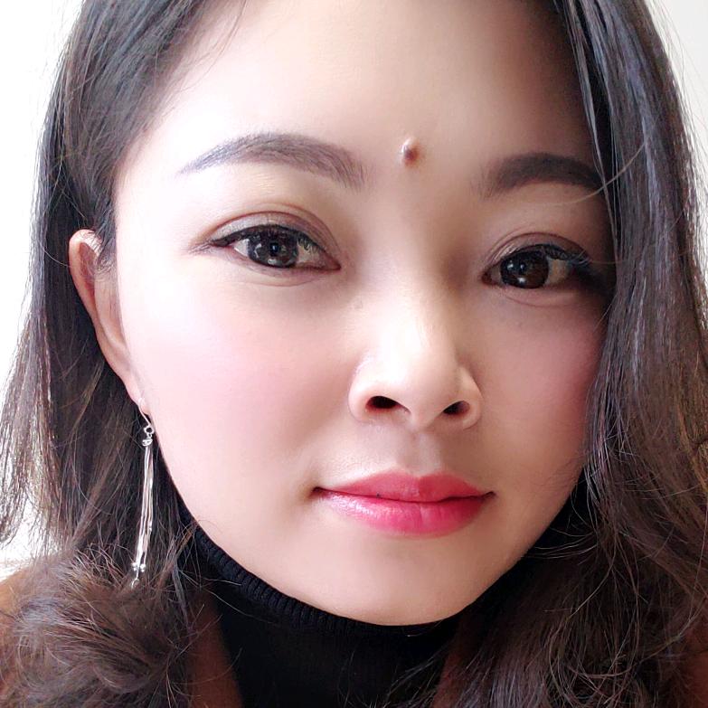 笑颜如花（英子🌹)