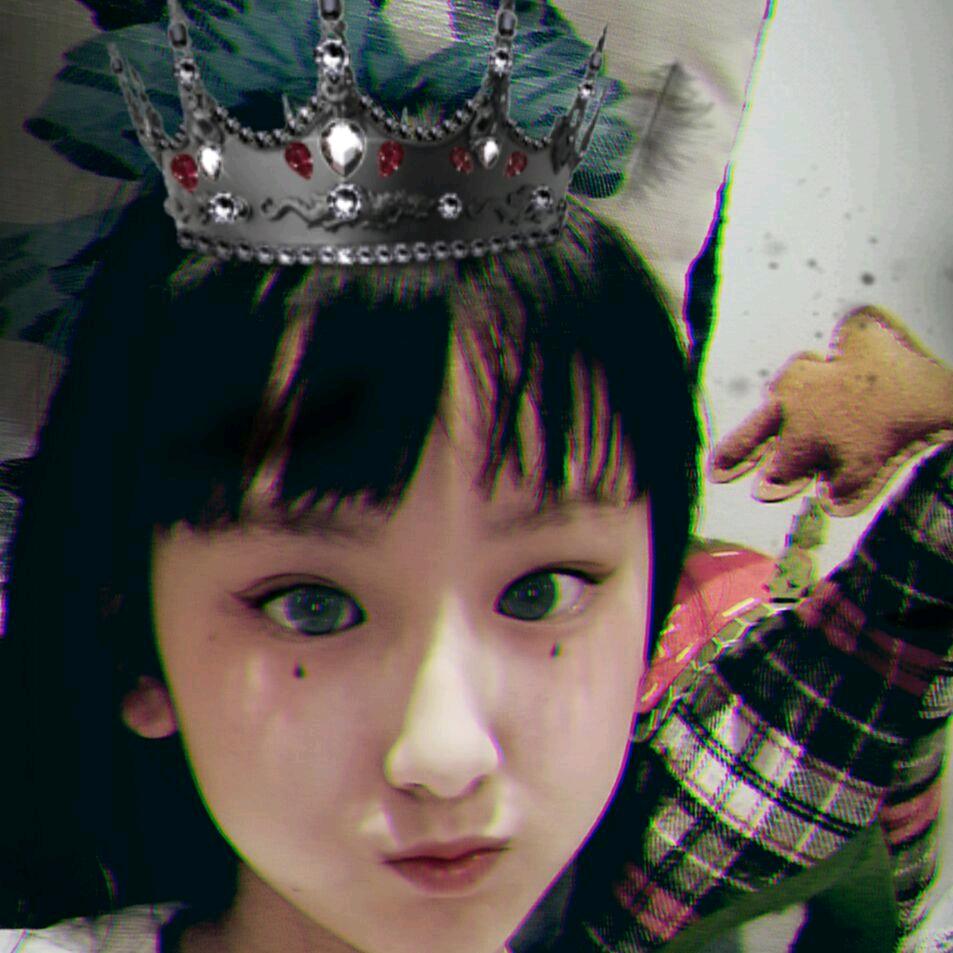 萍ツ水依依